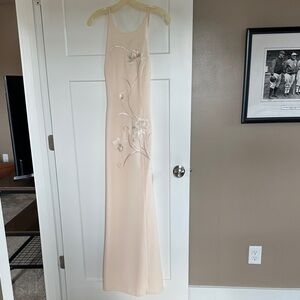 Elegant Cream Floral Wedding Dress